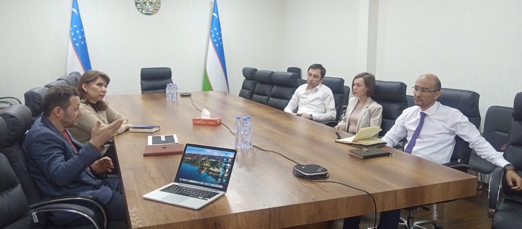 A meeting was held with representatives of the Center for State Environmental Certification and Standardization 