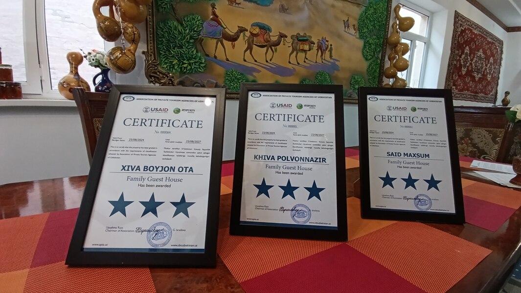 Awarding of star rating certificates to family guesthouses